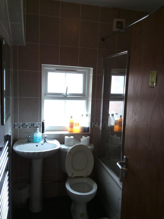Amazon Guest House Oxford Phòng bức ảnh